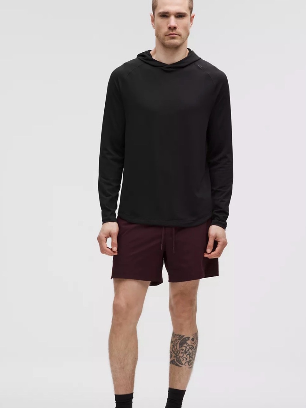 lululemon license to train Black Long Sleeve Hooded pull over Top